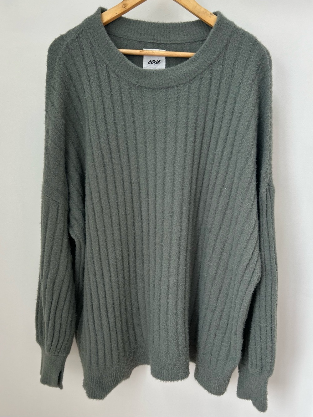 Aerie Oversized Ribbed Crewneck Sweater – Size L Sage Green